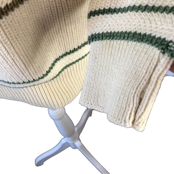 Izod Cotton Pullover Sweater Women M CrewNeck  Cream Contrasting Stripes - Picture 3 of 7